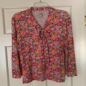 2/$25 - Bright Floral Jersey Tie-neck 3/4 sleeve top - Size M